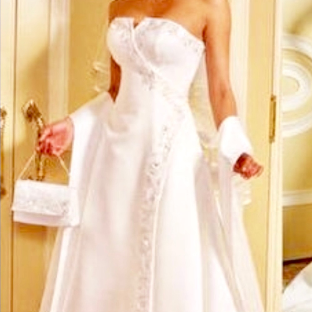 Authentic Maggie Sottero Bridal Dress